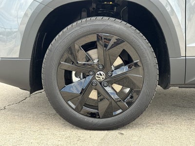2027 Volkswagen Taos Sport FWD