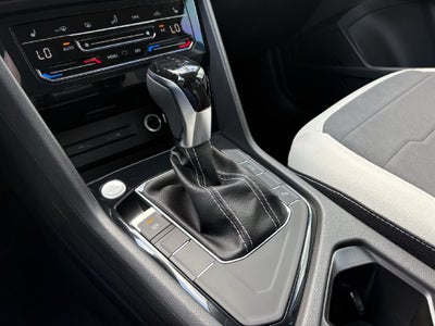 2027 Volkswagen Taos 1.5T SE