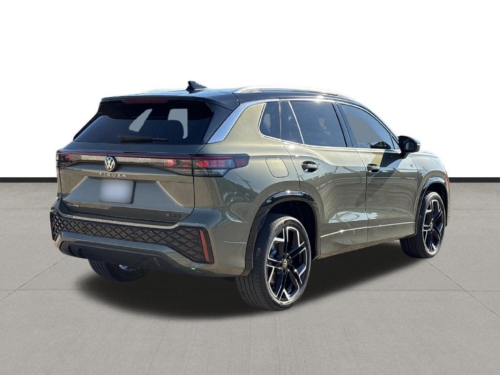 2027 Volkswagen Tiguan 2.0T SEL