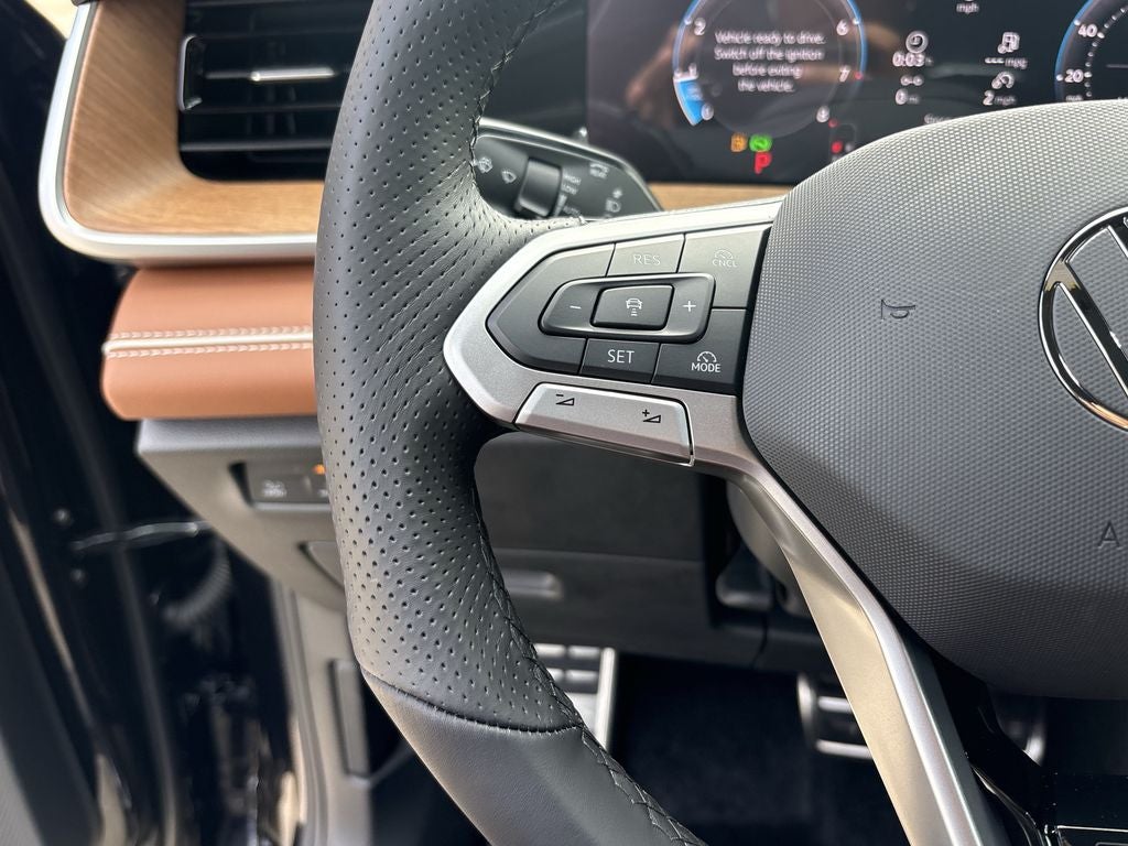 2026 Volkswagen Tiguan 2.0T SEL R-Line Turbo