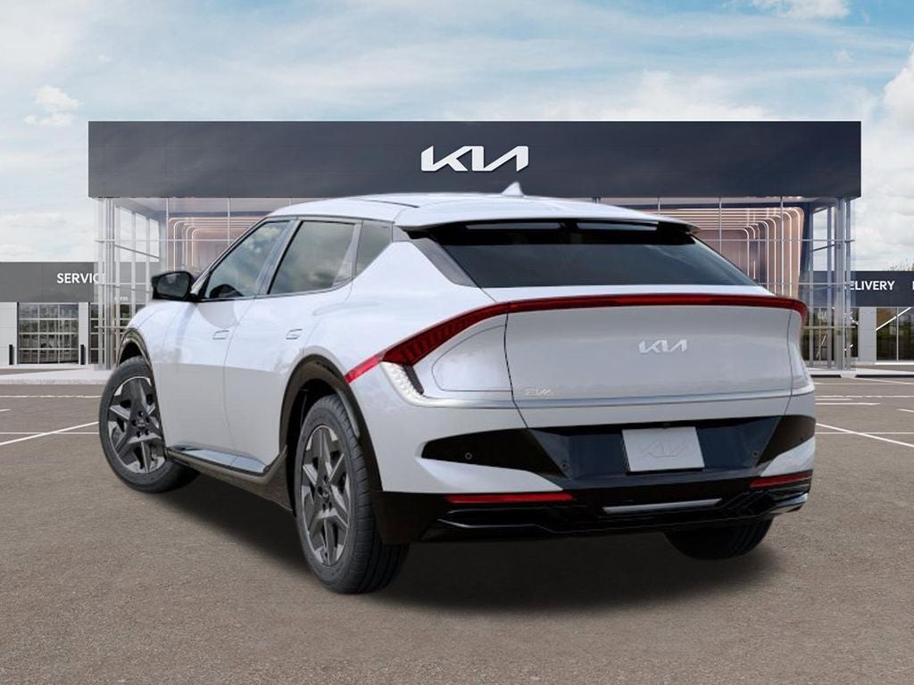 2026 Kia EV6 LIGHT LONG RANGE RWD