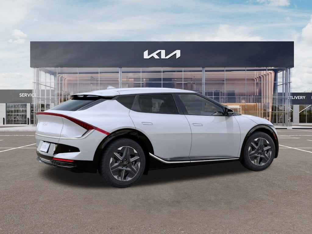 2026 Kia EV6 LIGHT LONG RANGE RWD