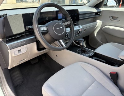 2025 Hyundai Kona SE
