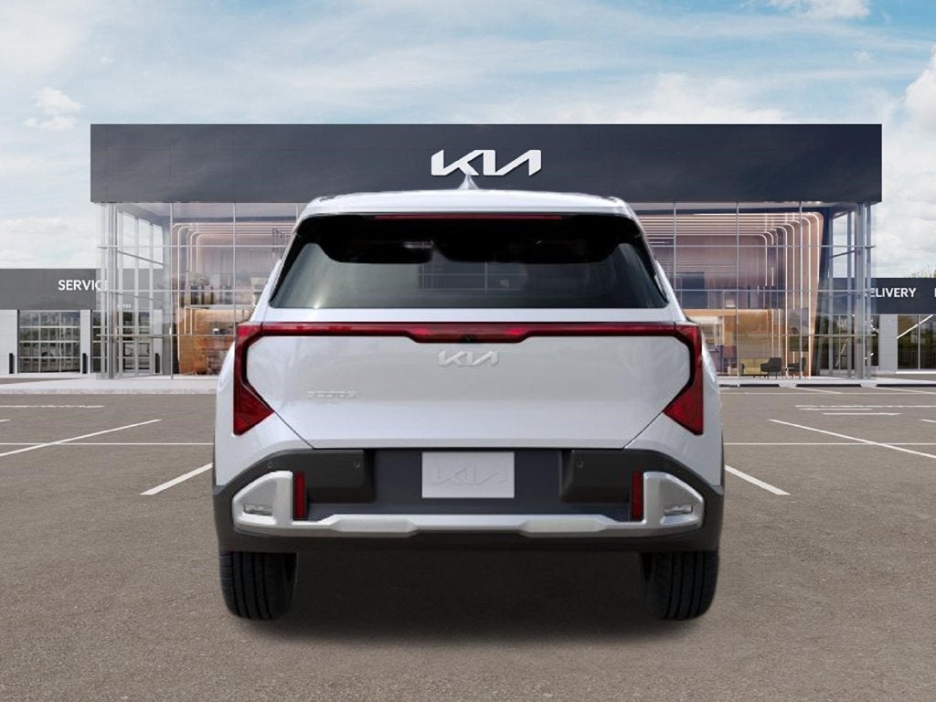 2027 Kia Seltos LX FWD