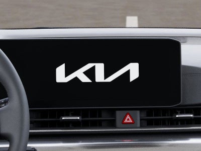 2026 Kia Carnival LXS AUTO