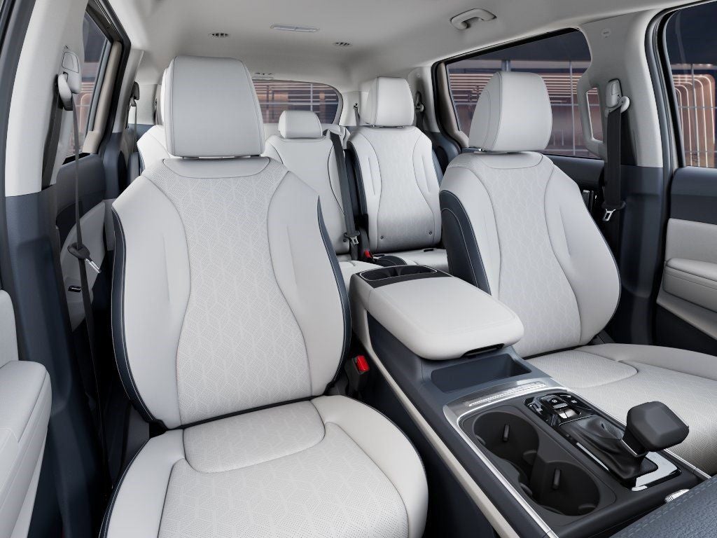 2026 Kia Carnival EX AUTO