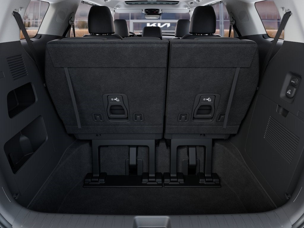 2027 Kia Carnival SX AUTO
