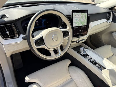 2026 Volvo XC60 B5 Ultra
