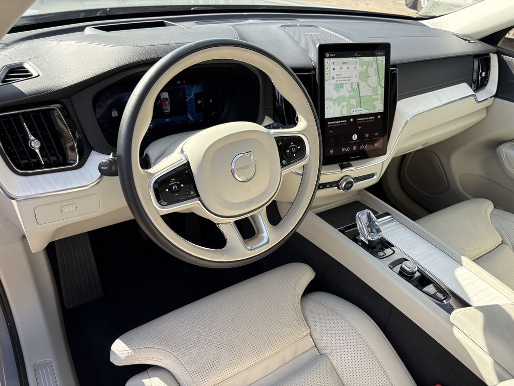 2026 Volvo XC60 B5 Ultra