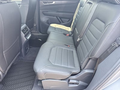 2026 Volkswagen Atlas Cross Sport SEL R-Line Black
