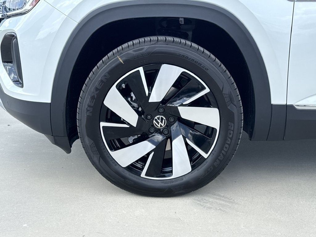2026 Volkswagen Atlas Cross Sport SEL