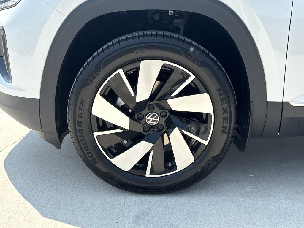2026 Volkswagen Atlas Cross Sport SEL