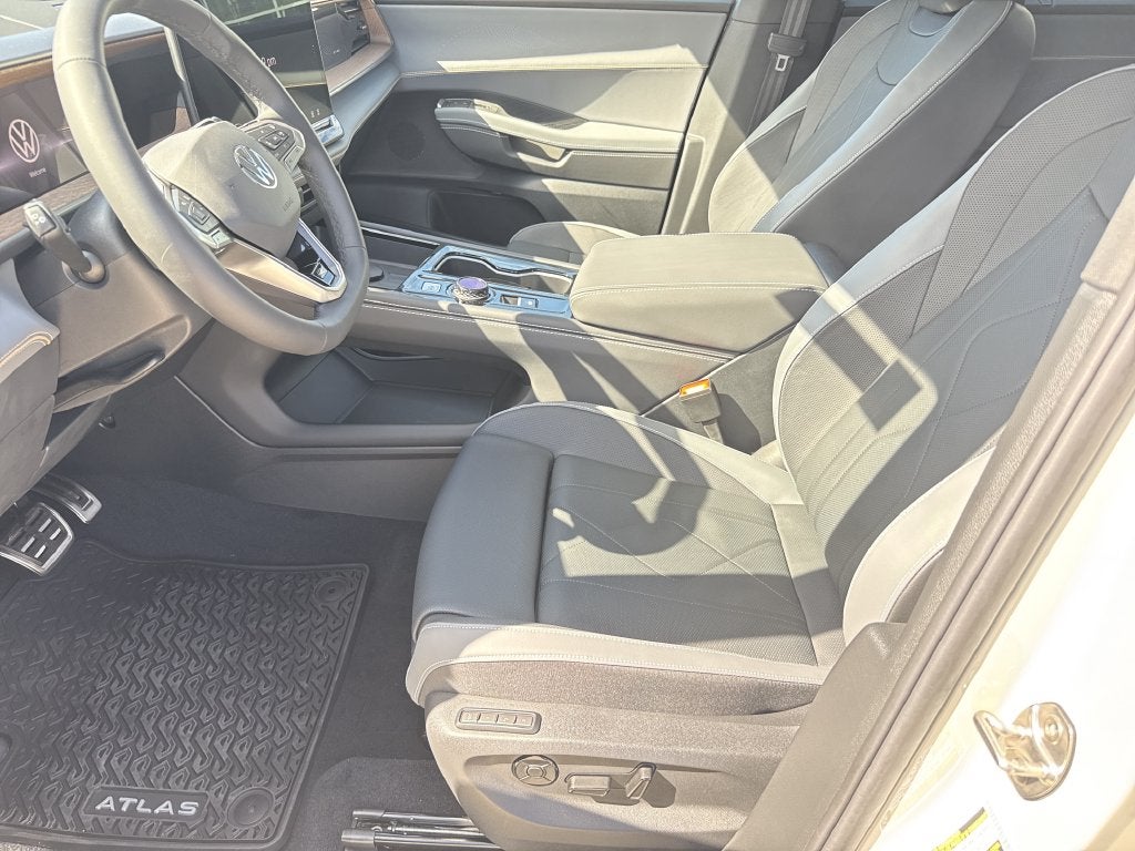 2027 Volkswagen Atlas SEL