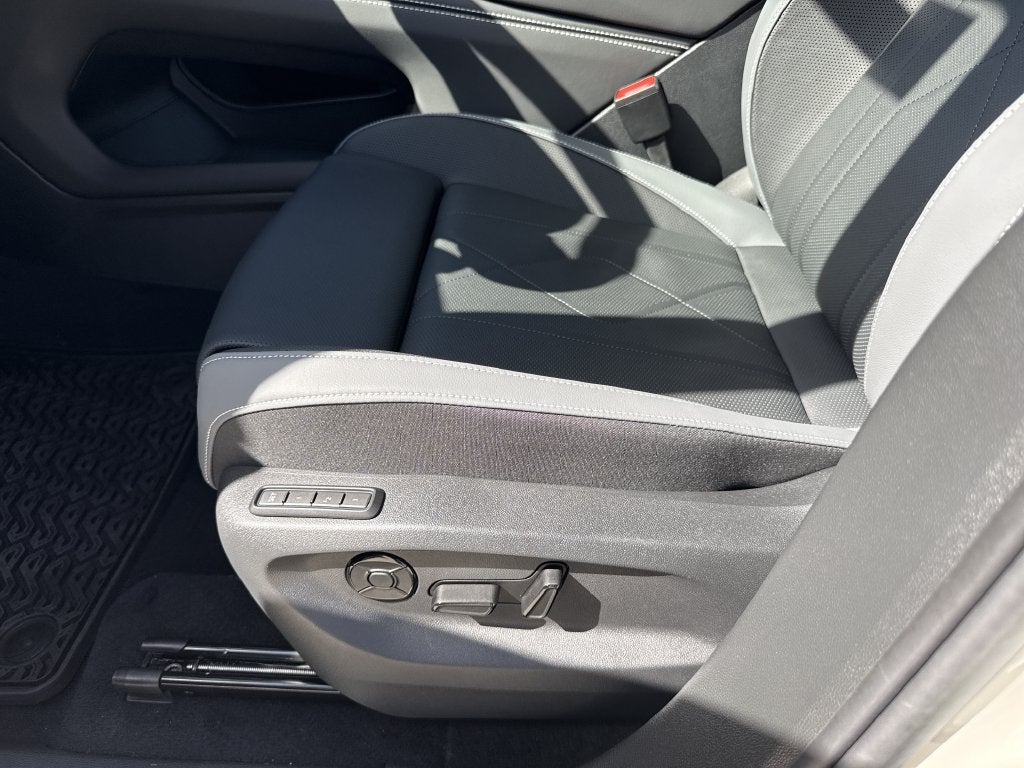 2027 Volkswagen Atlas SEL