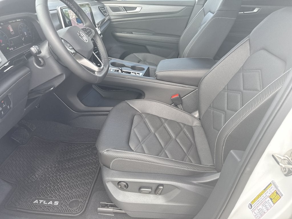2026 Volkswagen Atlas Cross Sport SE