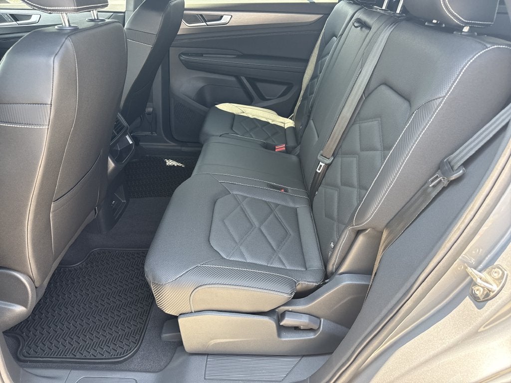 2026 Volkswagen Atlas Cross Sport SE