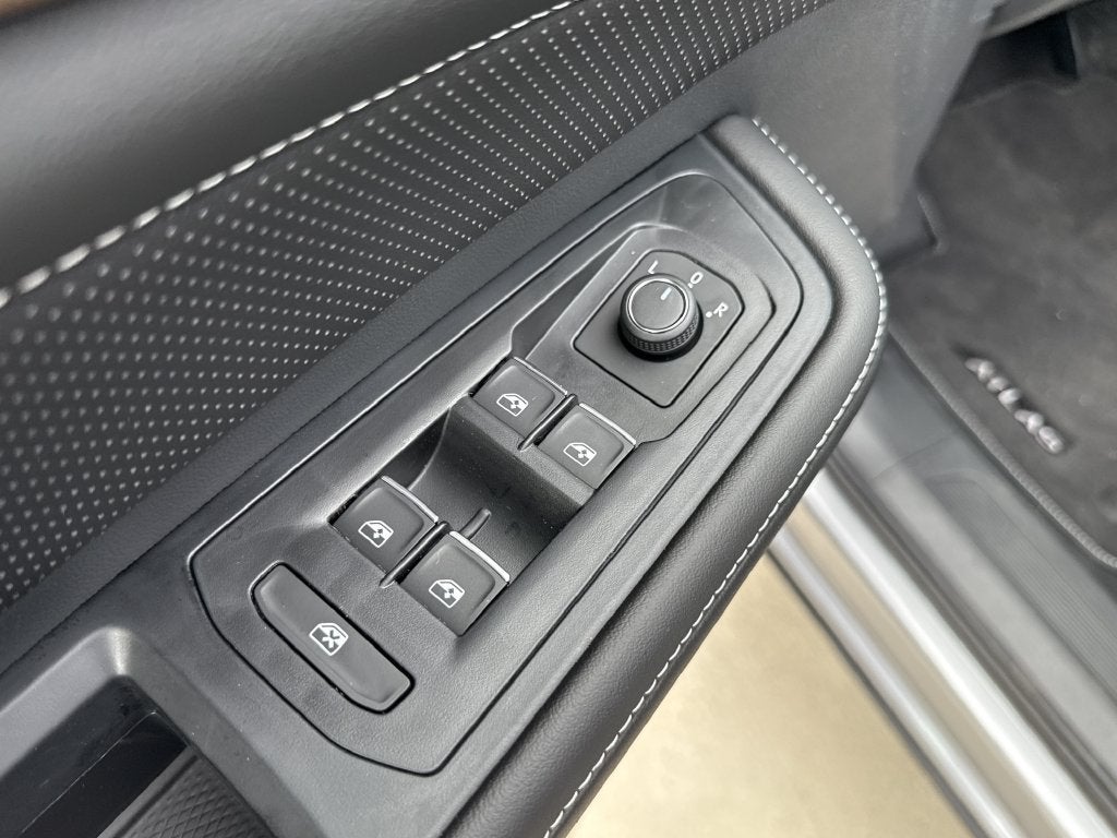 2026 Volkswagen Atlas SE
