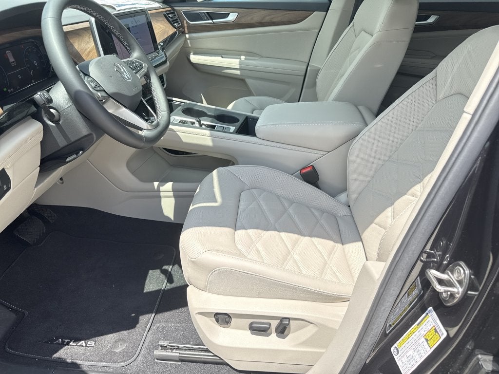 2026 Volkswagen Atlas SE