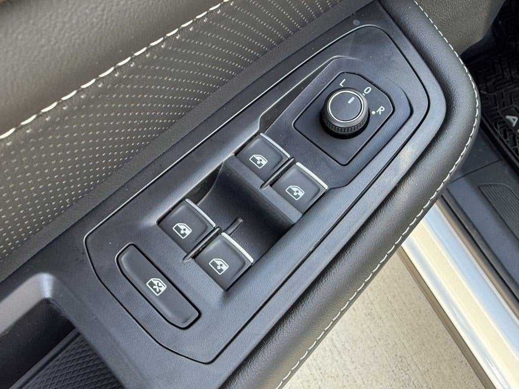 2026 Volkswagen Atlas SE