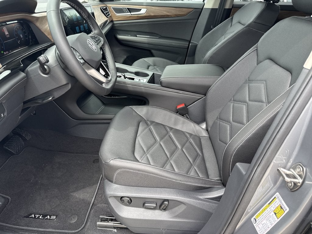 2026 Volkswagen Atlas SE