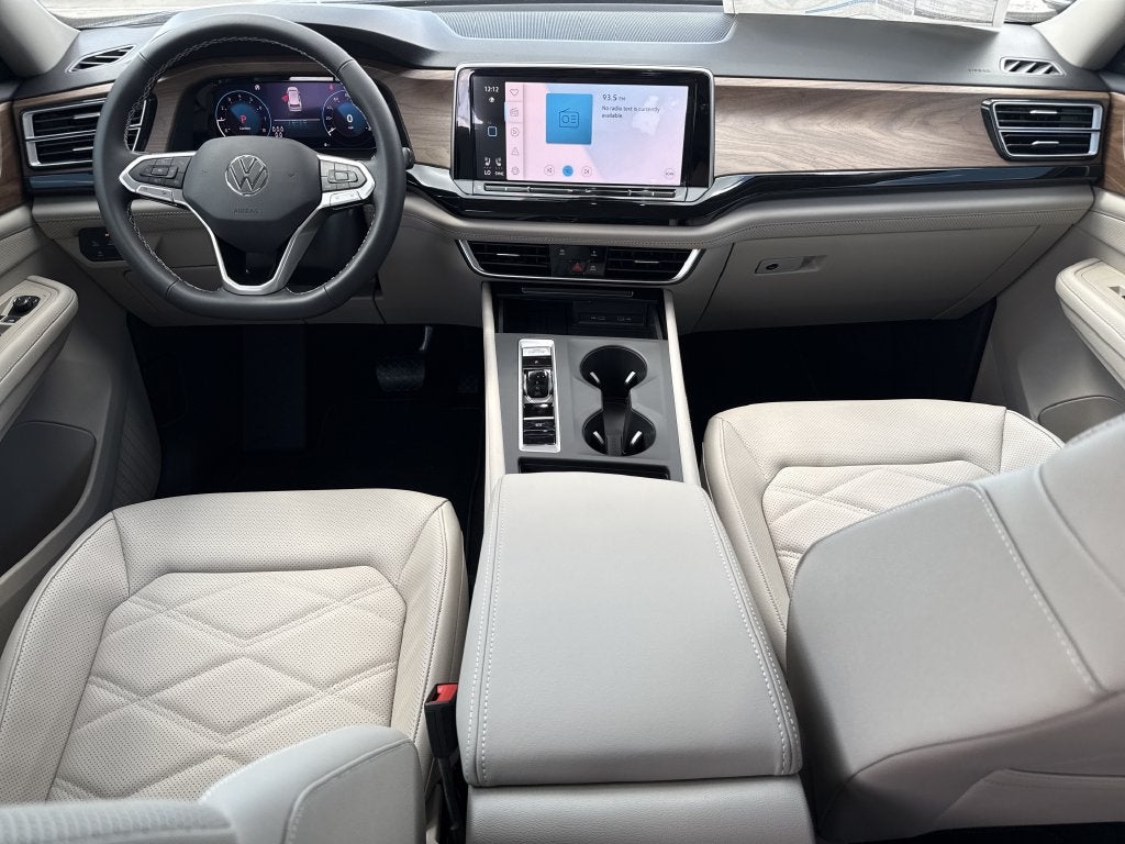 2026 Volkswagen Atlas SE