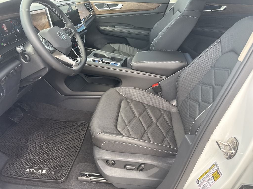 2026 Volkswagen Atlas SE