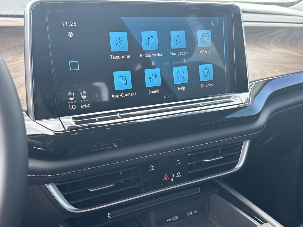 2026 Volkswagen Atlas SE