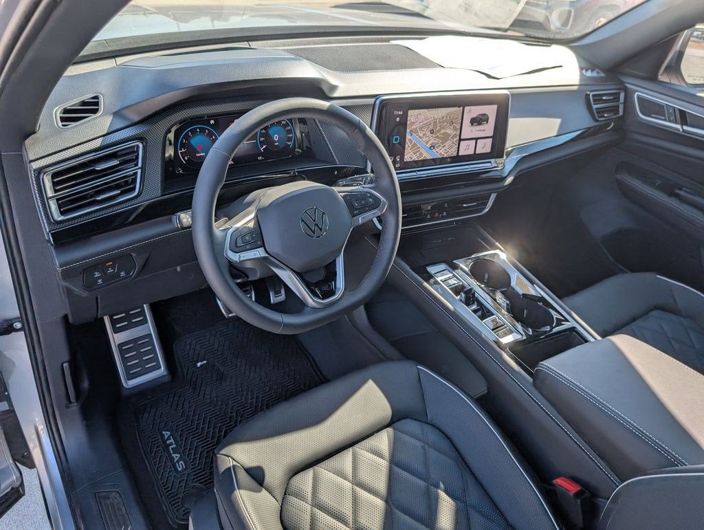 2026 Volkswagen Atlas Cross Sport SEL Premium R-Line