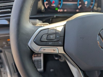 2026 Volkswagen Atlas Cross Sport SEL Premium R-Line