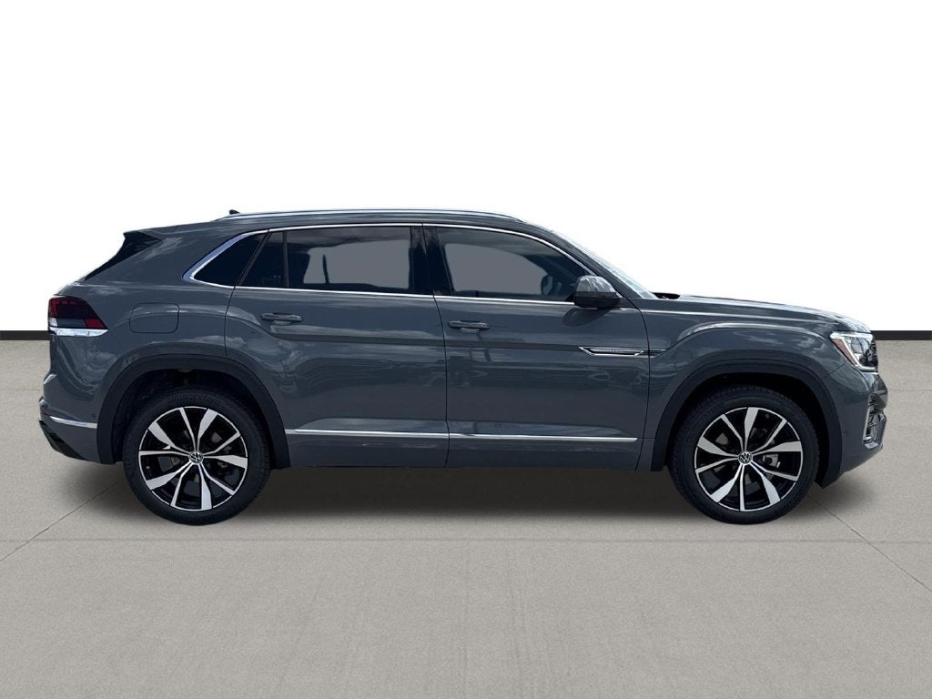 2026 Volkswagen Atlas Cross Sport SEL Premium R-Line