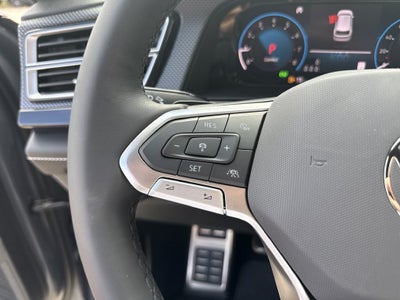 2026 Volkswagen Atlas Cross Sport SEL Premium R-Line