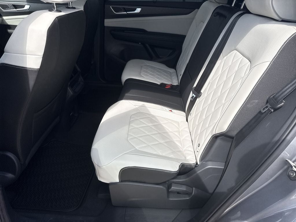 2026 Volkswagen Atlas Cross Sport SEL Premium R-Line