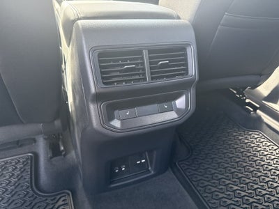 2026 Volkswagen Atlas Cross Sport SEL Premium R-Line