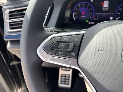 2026 Volkswagen Atlas Cross Sport SEL Premium R-Line