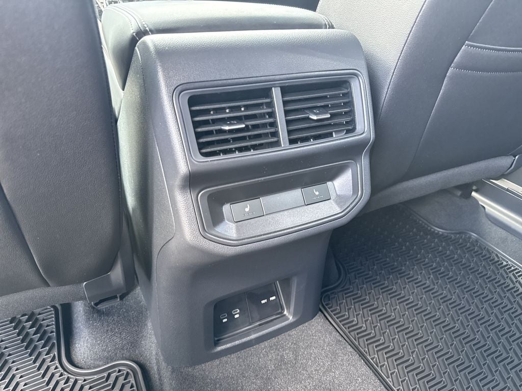 2026 Volkswagen Atlas Cross Sport SEL Premium R-Line