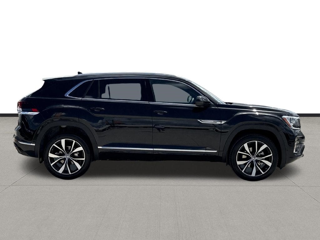 2026 Volkswagen Atlas Cross Sport SEL Premium R-Line