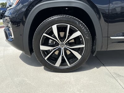 2026 Volkswagen Atlas Cross Sport SEL Premium R-Line