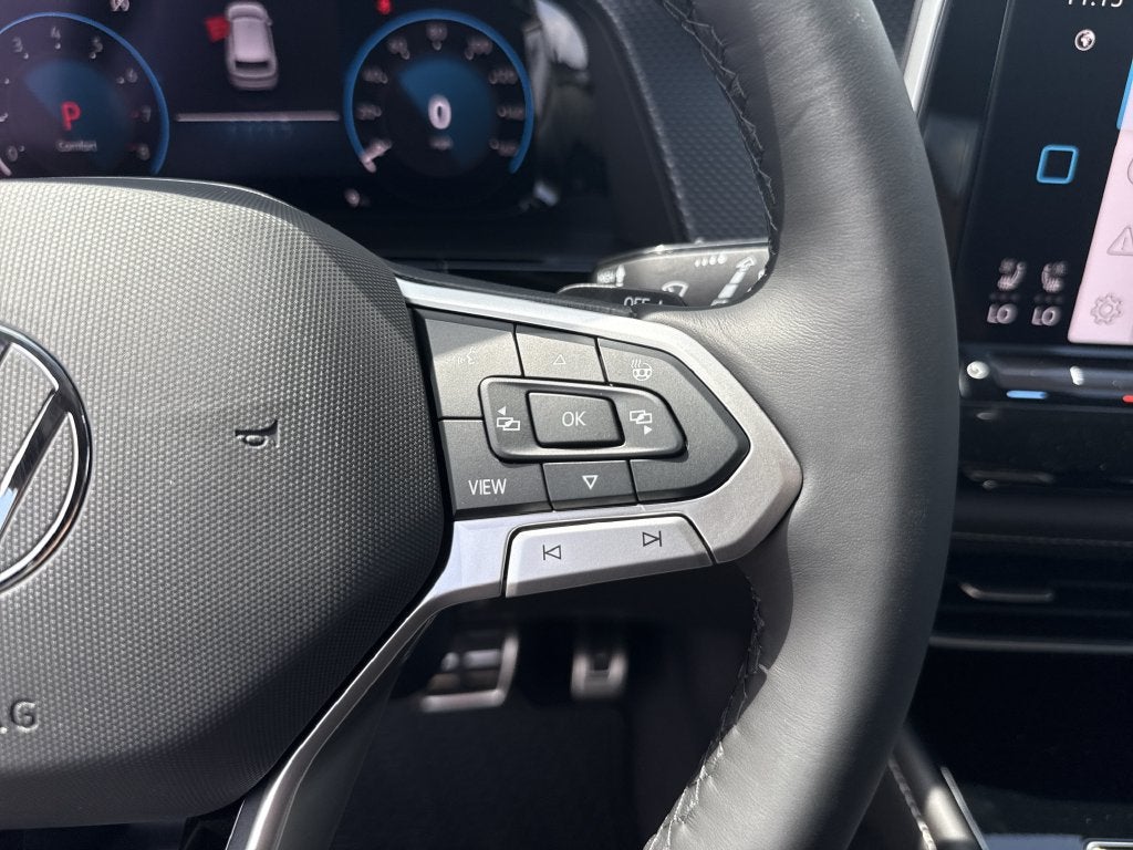 2026 Volkswagen Atlas Cross Sport SEL Premium R-Line
