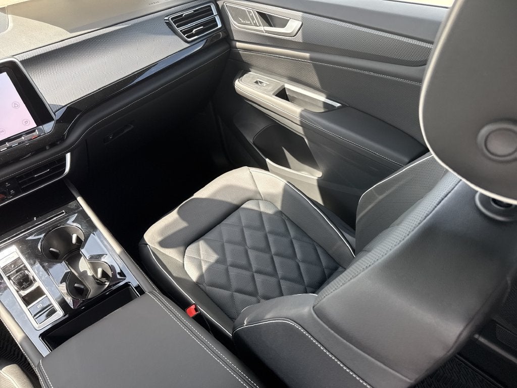 2026 Volkswagen Atlas Cross Sport SEL Premium R-Line