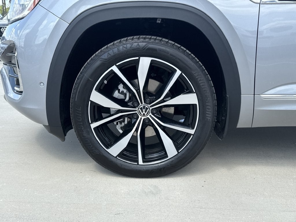 2026 Volkswagen Atlas Cross Sport SEL Premium R-Line