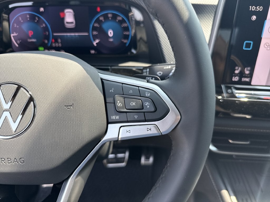 2026 Volkswagen Atlas Cross Sport SEL Premium R-Line