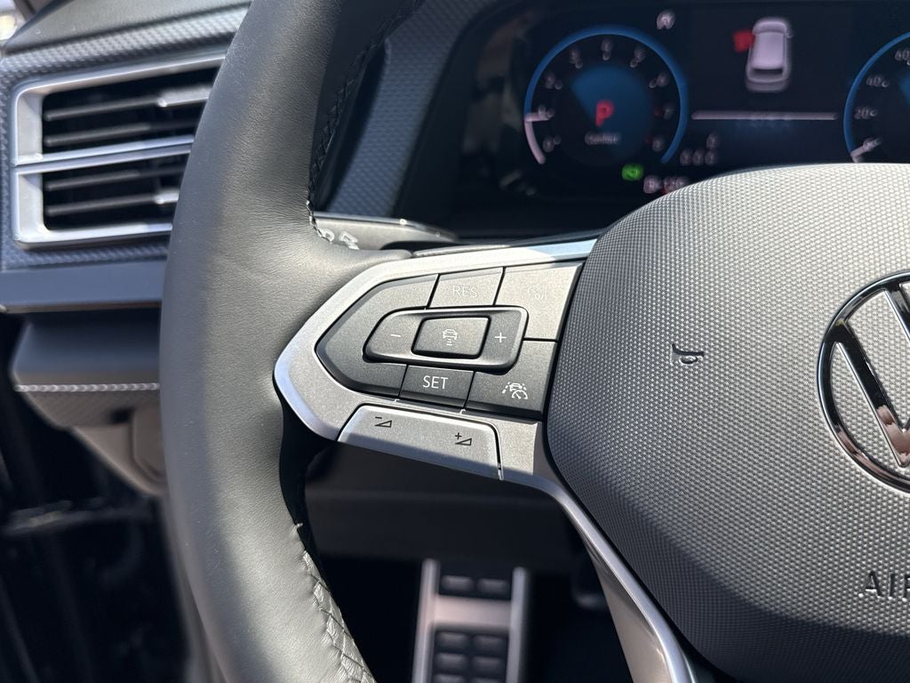 2026 Volkswagen Atlas Cross Sport SEL Premium R-Line