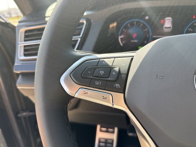 2026 Volkswagen Atlas Cross Sport SEL Premium R-Line