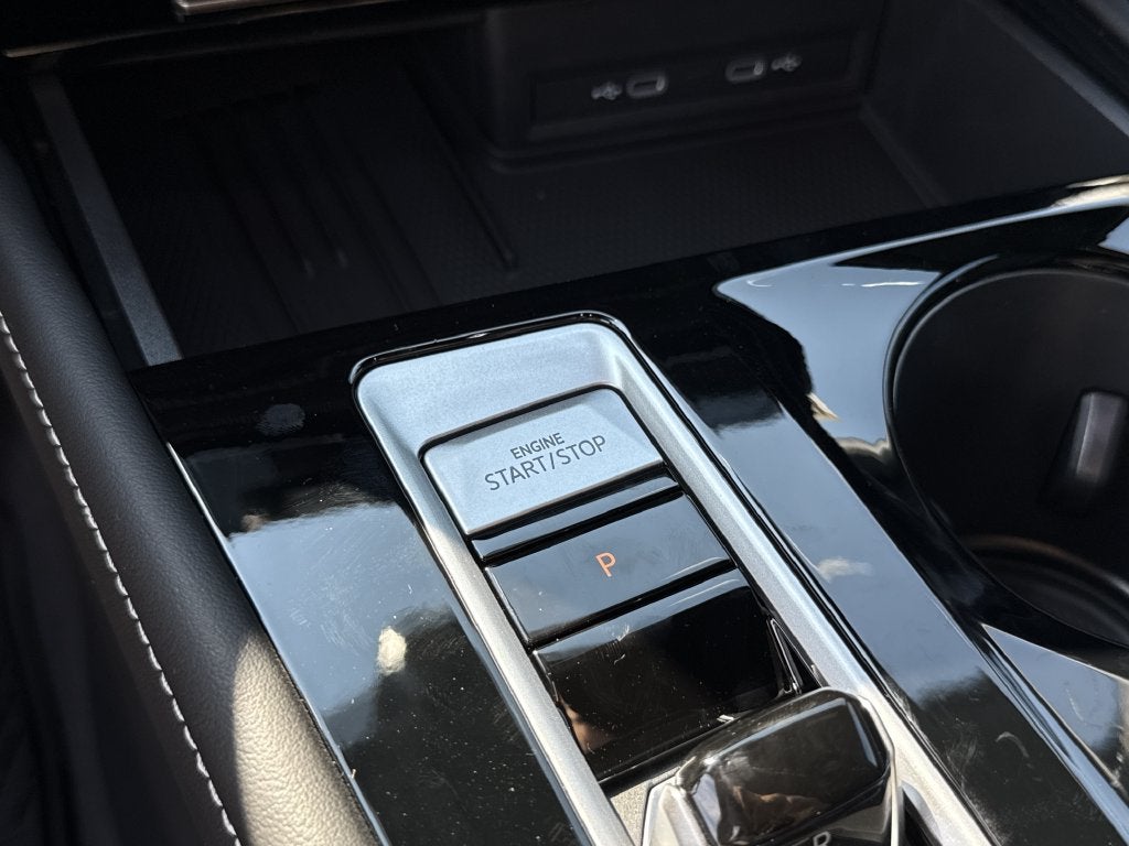 2026 Volkswagen Atlas Cross Sport SEL Premium R-Line