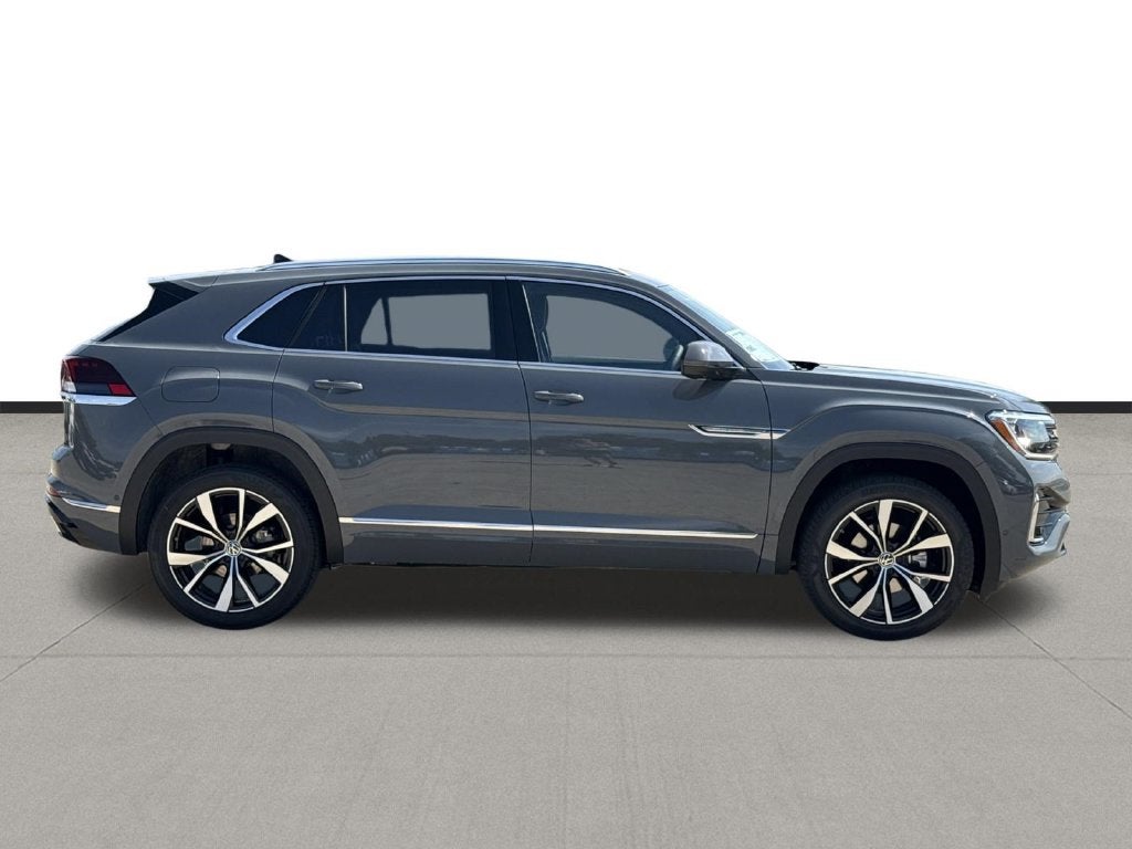 2026 Volkswagen Atlas Cross Sport SEL Premium R-Line