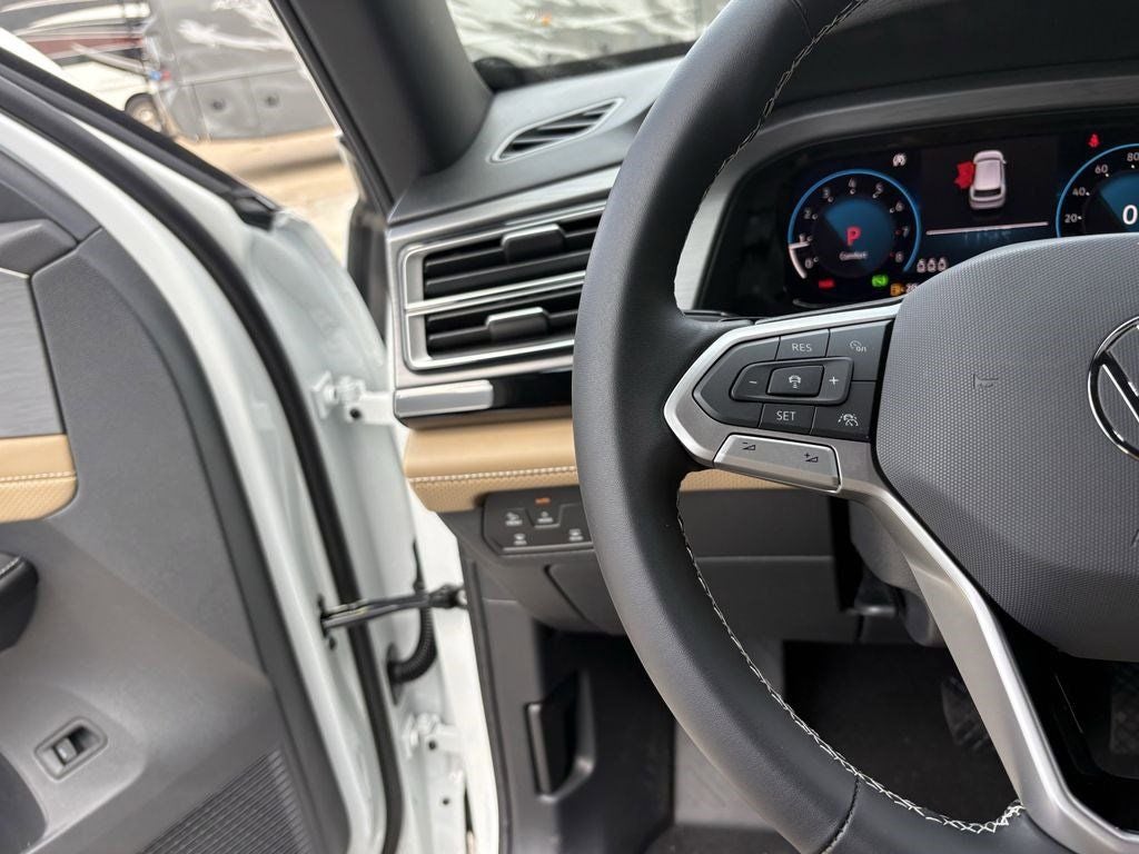 2026 Volkswagen Atlas Cross Sport SE w/Technology