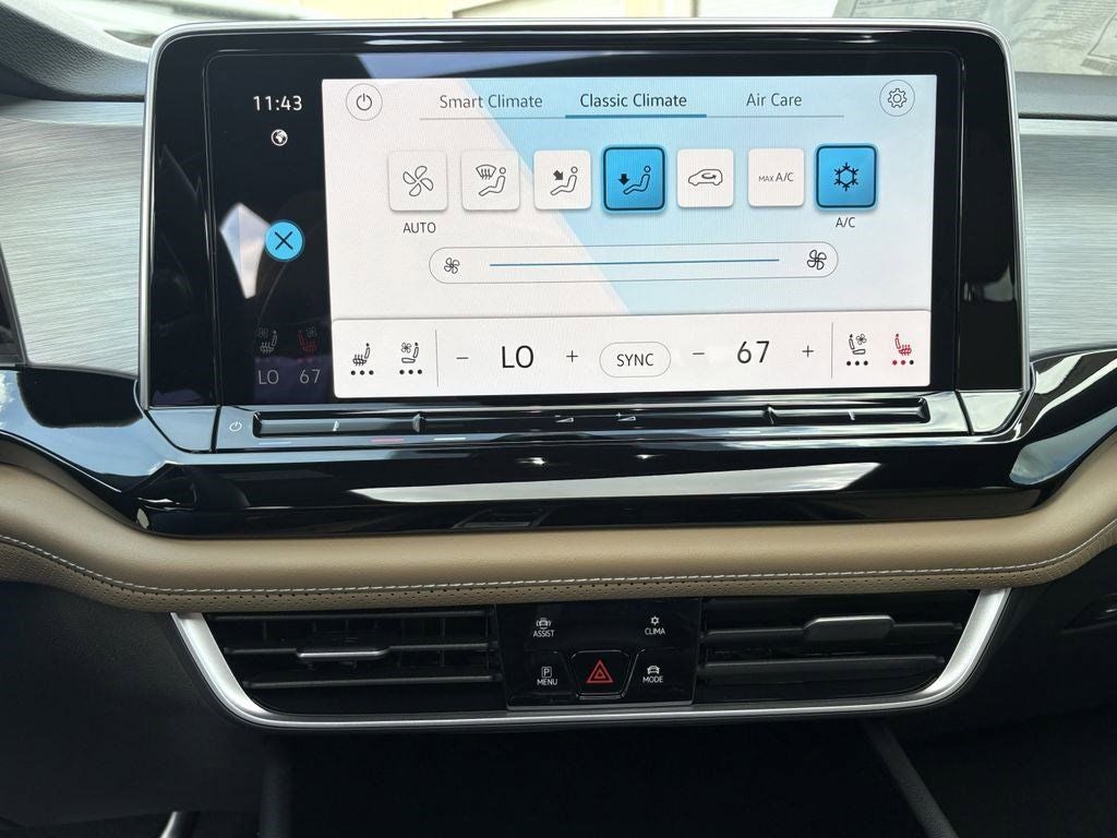 2026 Volkswagen Atlas Cross Sport SE w/Technology