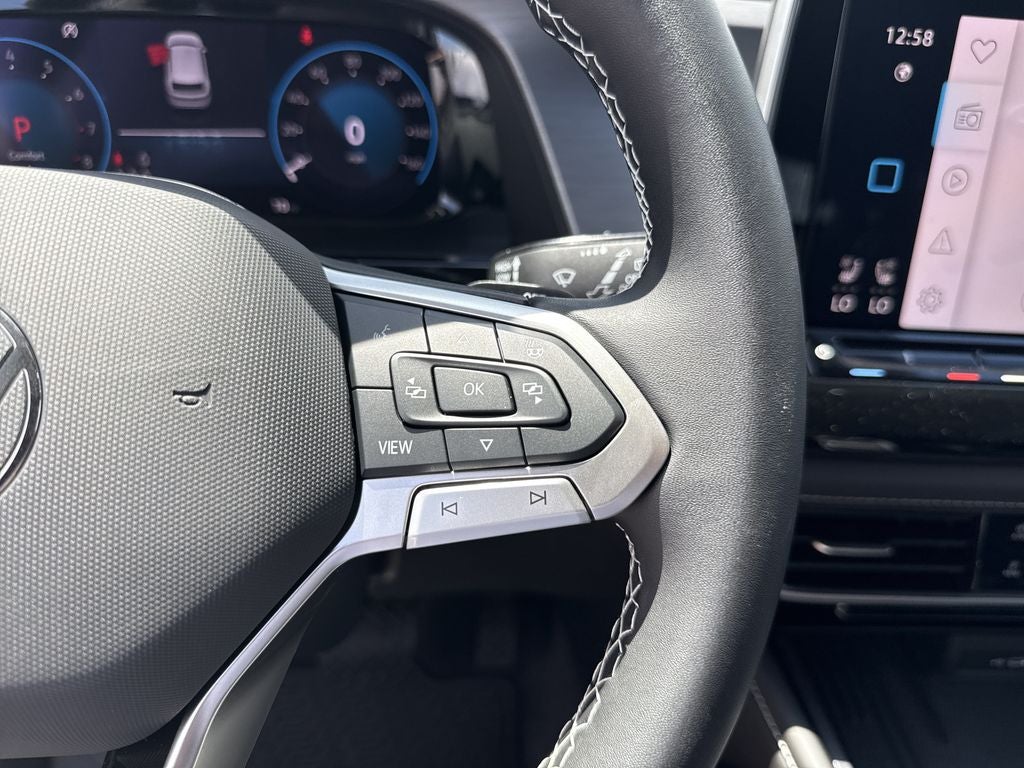 2026 Volkswagen Atlas Cross Sport SE w/Technology