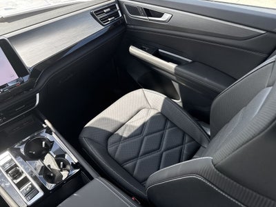 2026 Volkswagen Atlas Cross Sport SE w/Technology