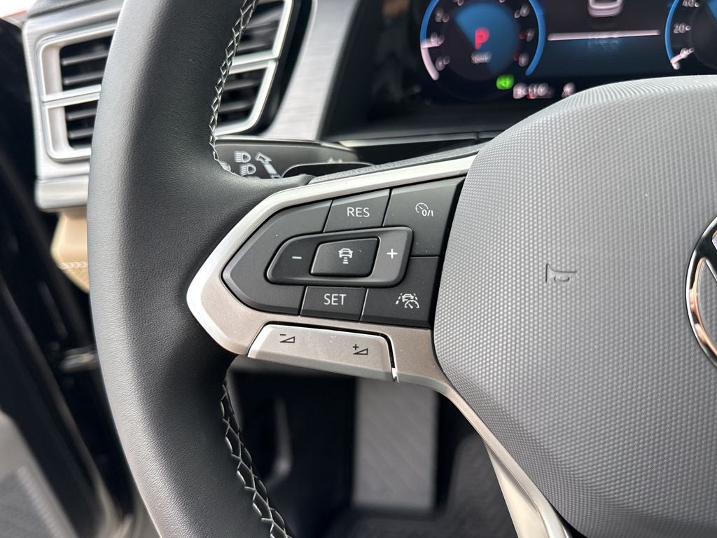 2026 Volkswagen Atlas Cross Sport SE w/Technology
